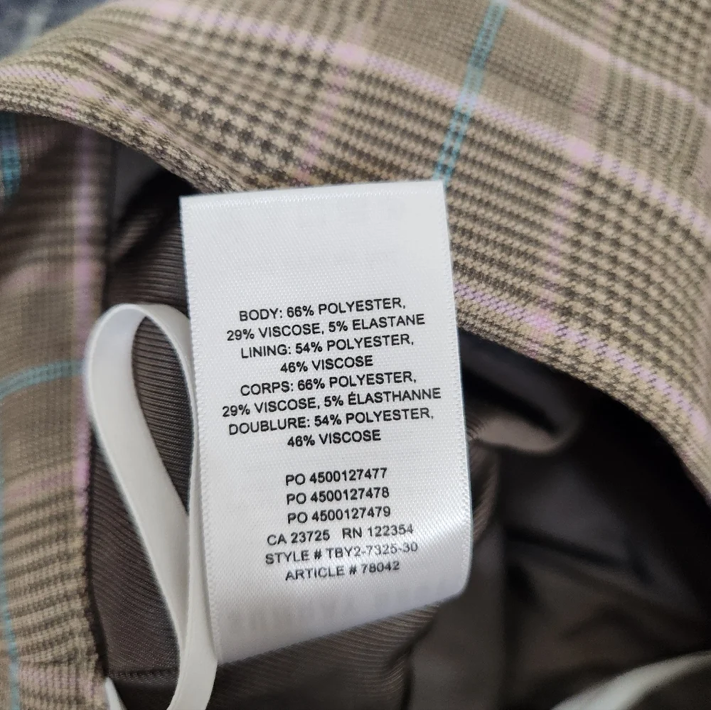 Aritzia Sunday Best Pleated Skirt - Picture 7 of 7